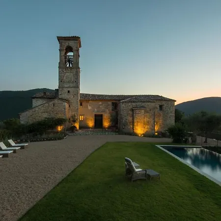 Semesterbostad Chateau Sleeps 12 With Pool Air Con And Wifi
