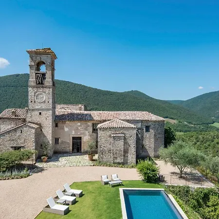 Chateau Sleeps 12 With Pool Air Con And Wifi San Giovanni del Pantano