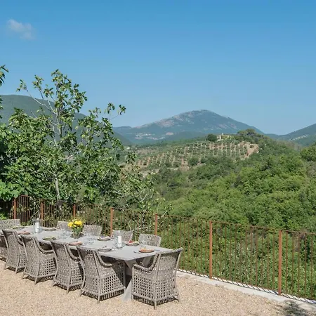 Chateau Sleeps 12 With Pool Air Con And Wifi San Giovanni del Pantano