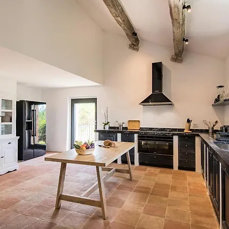 Chateau Sleeps 12 With Pool Air Con And Wifi * San Giovanni del Pantano