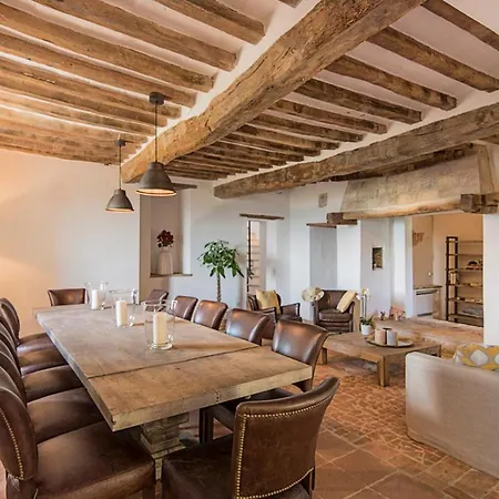 Chateau Sleeps 12 With Pool Air Con And Wifi San Giovanni del Pantano